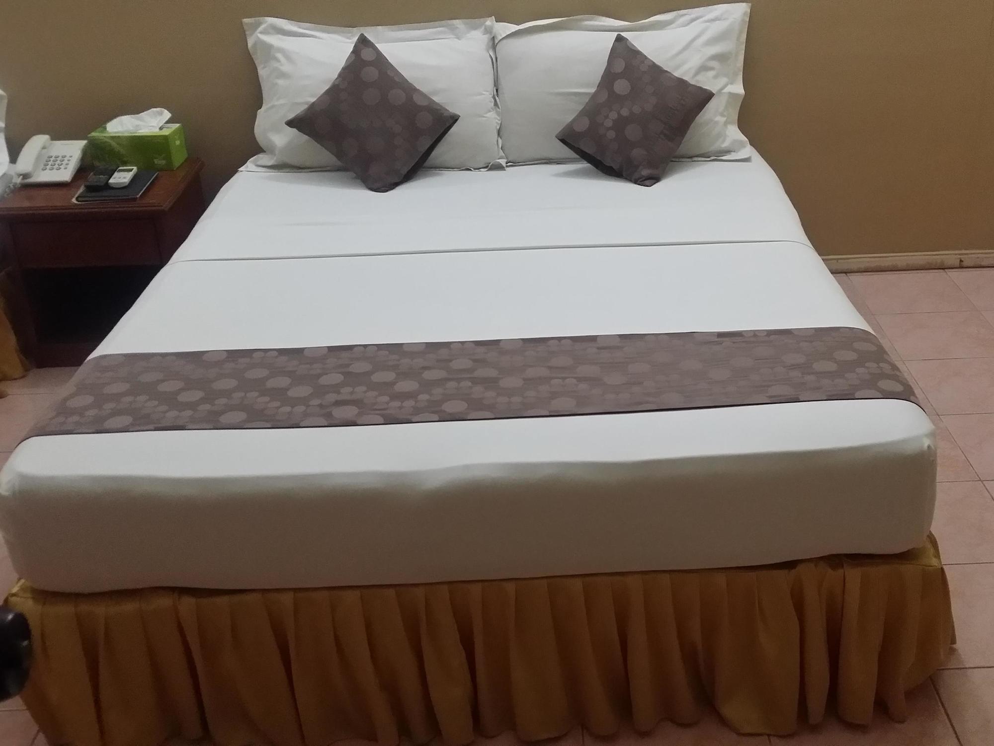 Skai Lodge Мале Екстер'єр фото